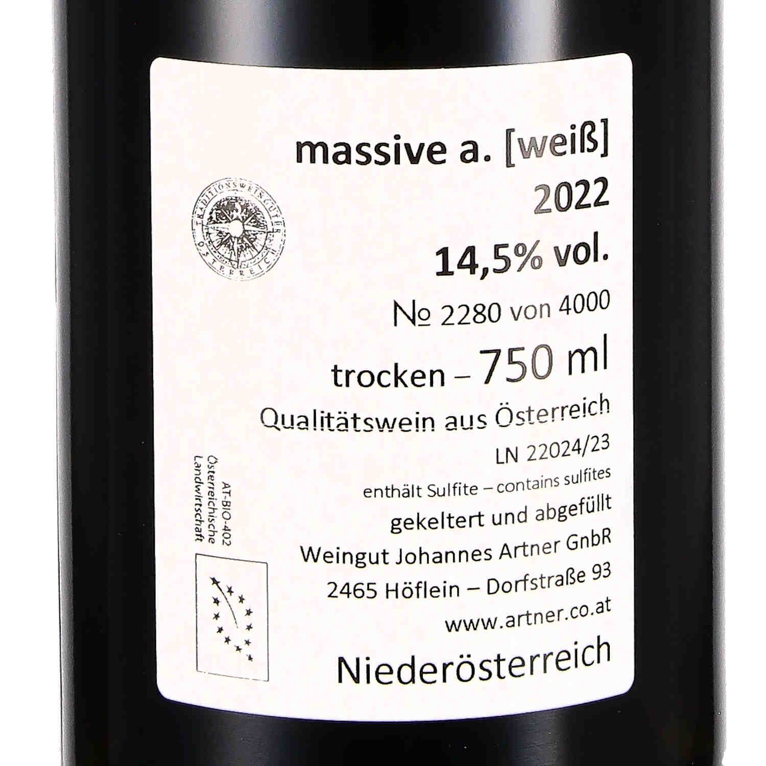 massive.a [weiss] 2022, Qw  (bio)